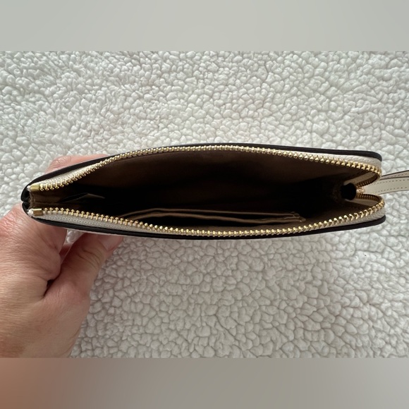 COACH Holiday Wristlet - Picture 7 of 7